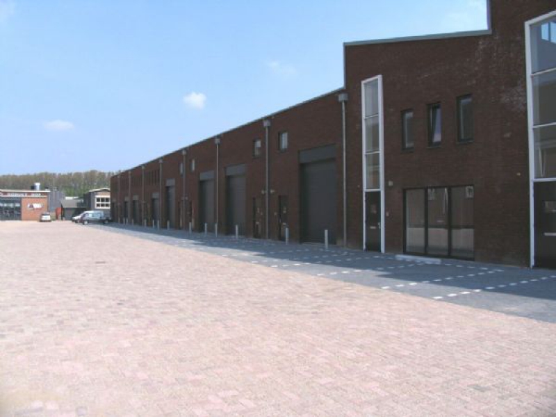 Bedrijfsverzamelgebouw Mijlweg 9-13