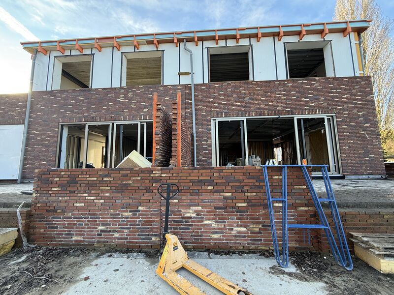 In Dordrecht zijn we gestart bij deze vrijstaande 2 onder 1 kapwoning