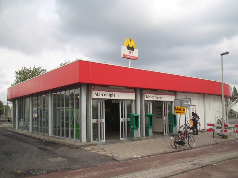 RET Metrostation Marconiplein